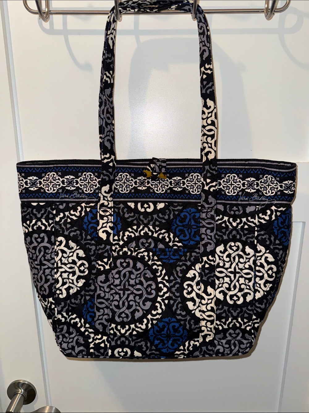 Vera Bradley Laptop Tote in Canterbury Cobalt Like New Condition